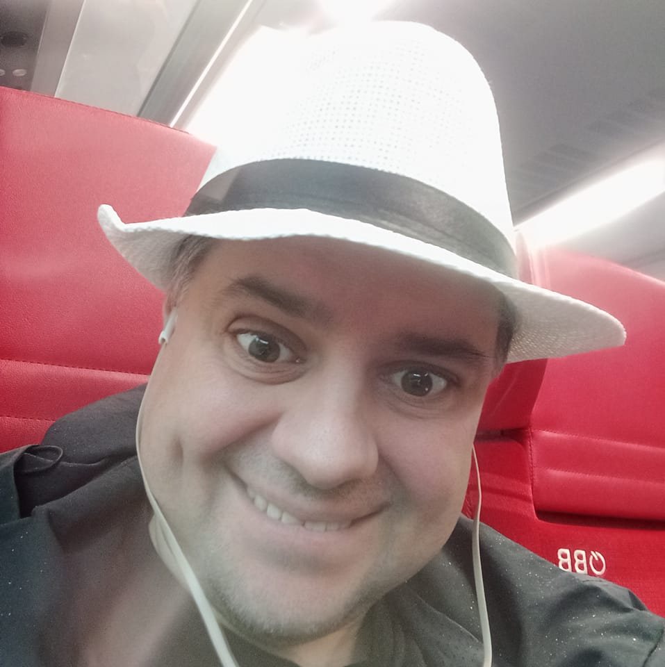 This image has an empty alt attribute; its file name is 438888134_122142400550164371_7077670562806055325_n.jpg